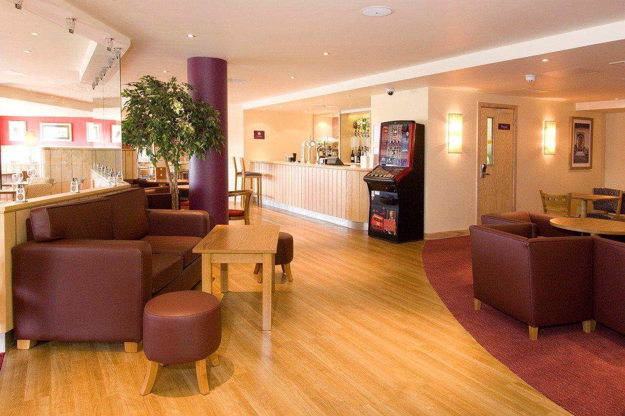 Premier Inn Cambridge Girton  Εξωτερικό φωτογραφία