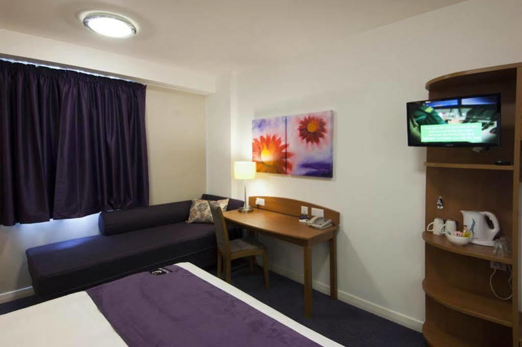 Premier Inn Cambridge Girton  Εξωτερικό φωτογραφία
