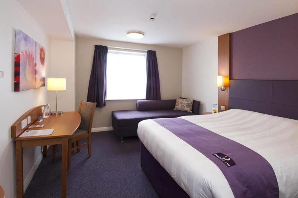 Premier Inn Cambridge Girton  Εξωτερικό φωτογραφία