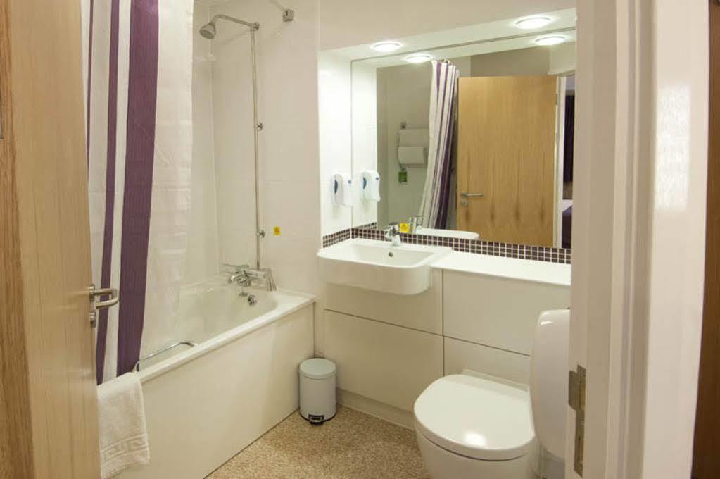 Premier Inn Cambridge Girton  Εξωτερικό φωτογραφία