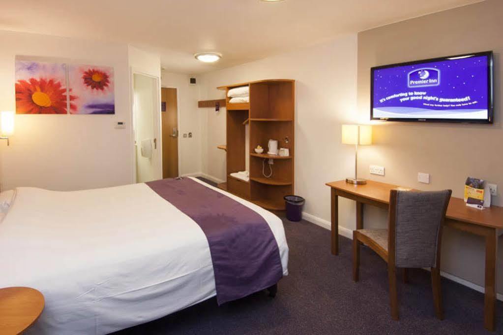 Premier Inn Cambridge Girton  Εξωτερικό φωτογραφία