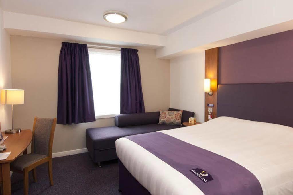 Premier Inn Cambridge Girton  Εξωτερικό φωτογραφία